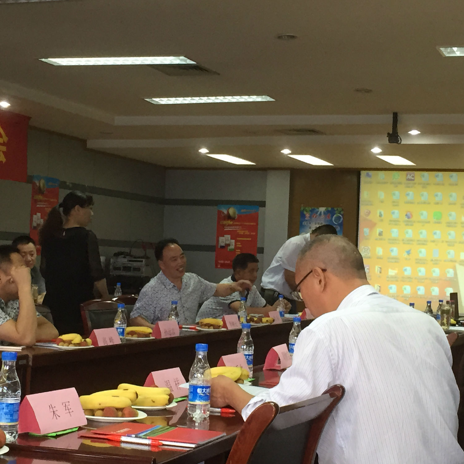 小猪视频官网APP复合肥经销商徐标讲话