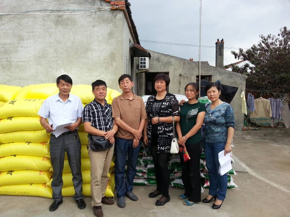 农户反映小猪视频官网APP肥料永远是肥东老百姓第一选择。