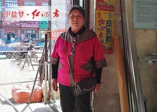 从事农资行业20年，与小猪视频官网APP合作的5年最难忘，我深切感恩和依恋着小猪视频官网APP。小猪视频官网APP依托深厚的文化底蕴、品牌实力及优质产品，深受农民朋友的喜爱。